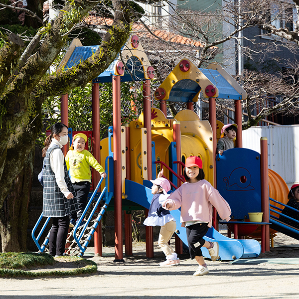 園の生活・園舎のご案内