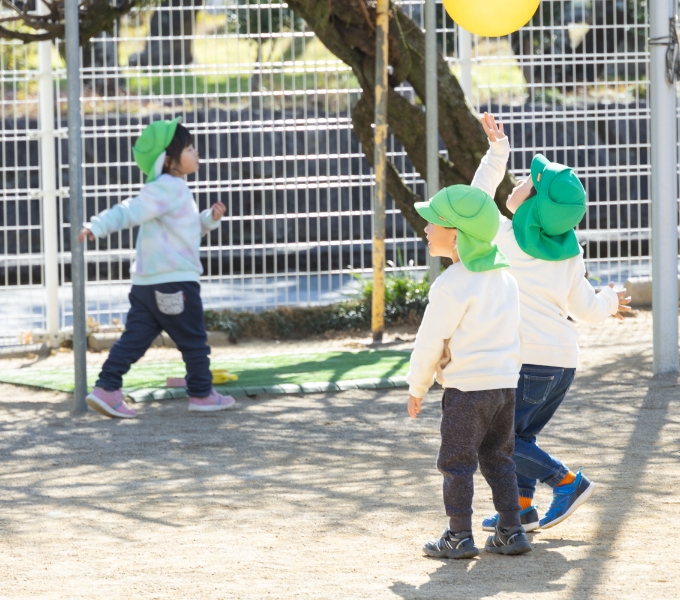 園の生活・園舎のご案内